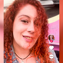 El LADO SALVAJE de las influencers de TikTok! Lidia Crespo grabada con su novio